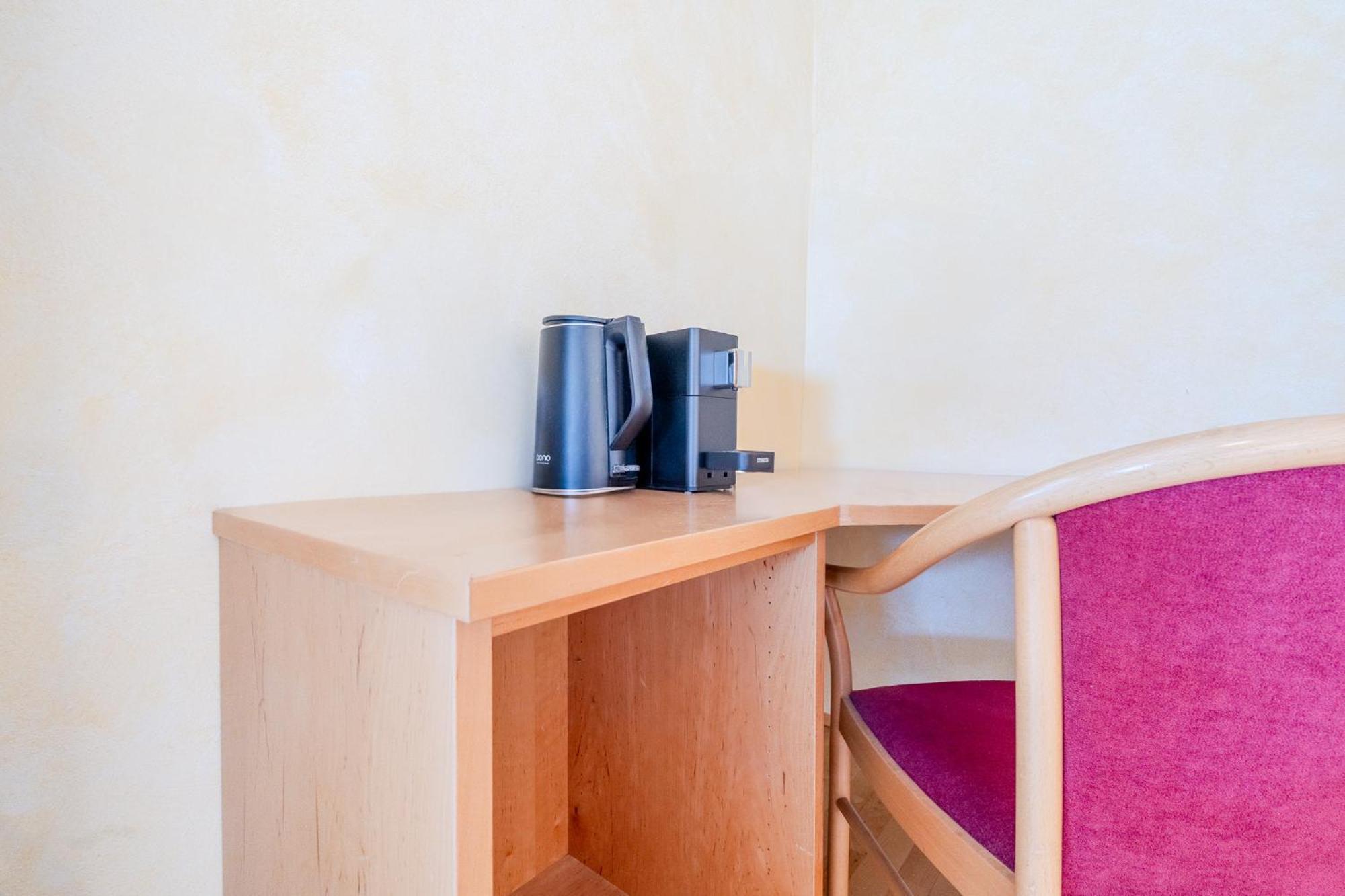 Whats-App Self-Check-In - Villa Maria Theresia バート・ゴイーザーン 部屋 写真