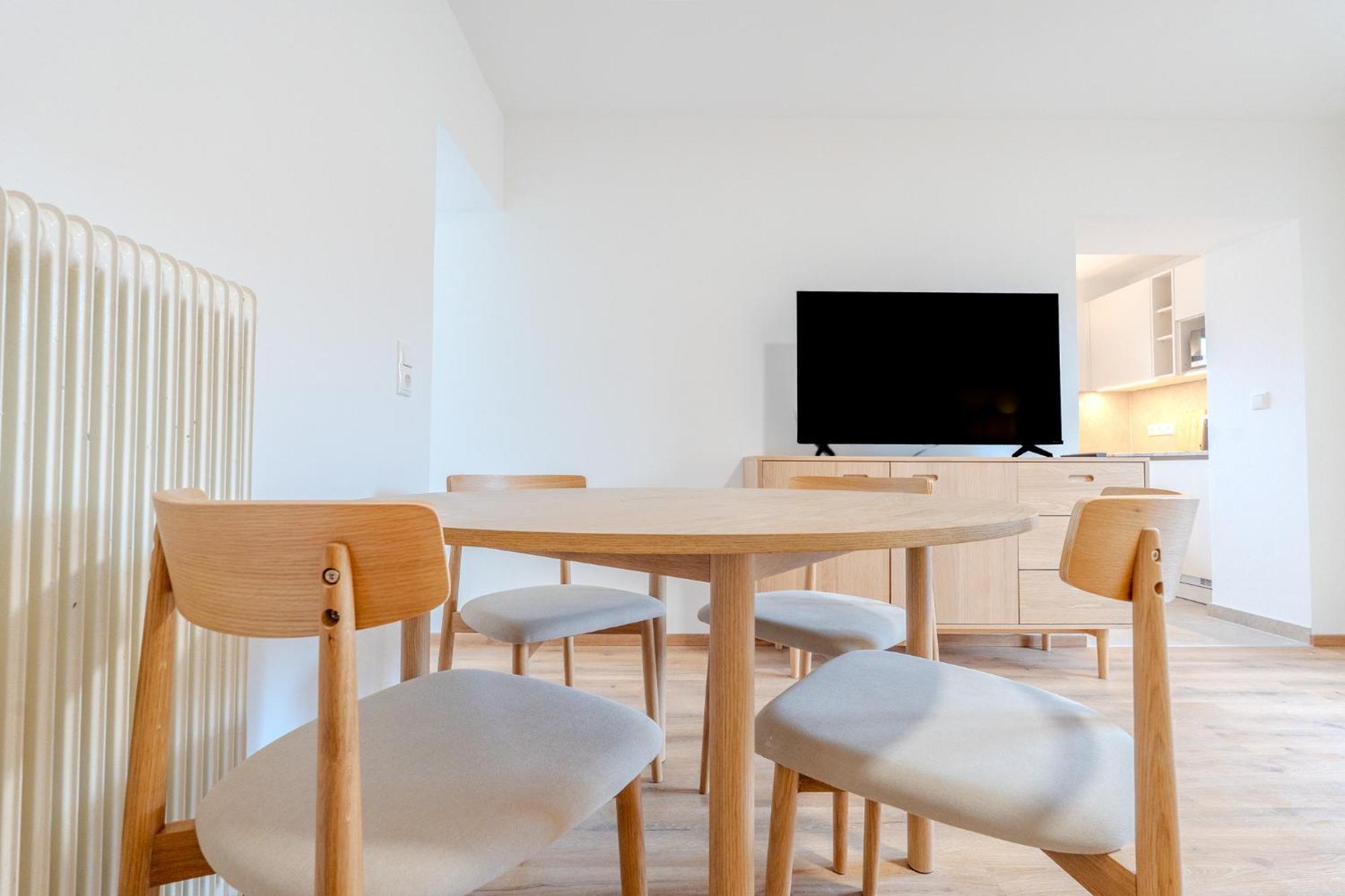 Whats-App Self-Check-In - Villa Maria Theresia バート・ゴイーザーン 部屋 写真