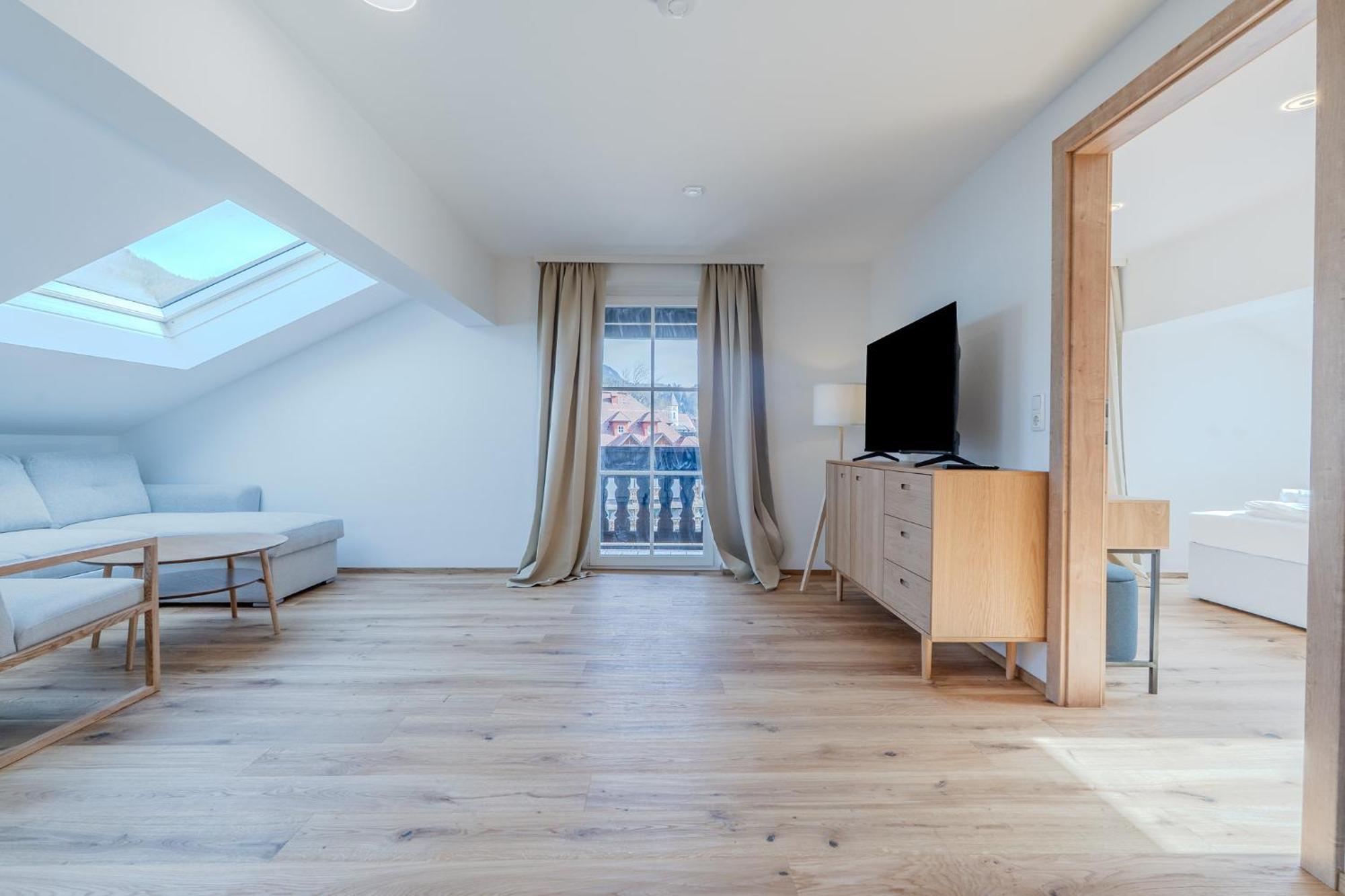 Whats-App Self-Check-In - Villa Maria Theresia バート・ゴイーザーン 部屋 写真