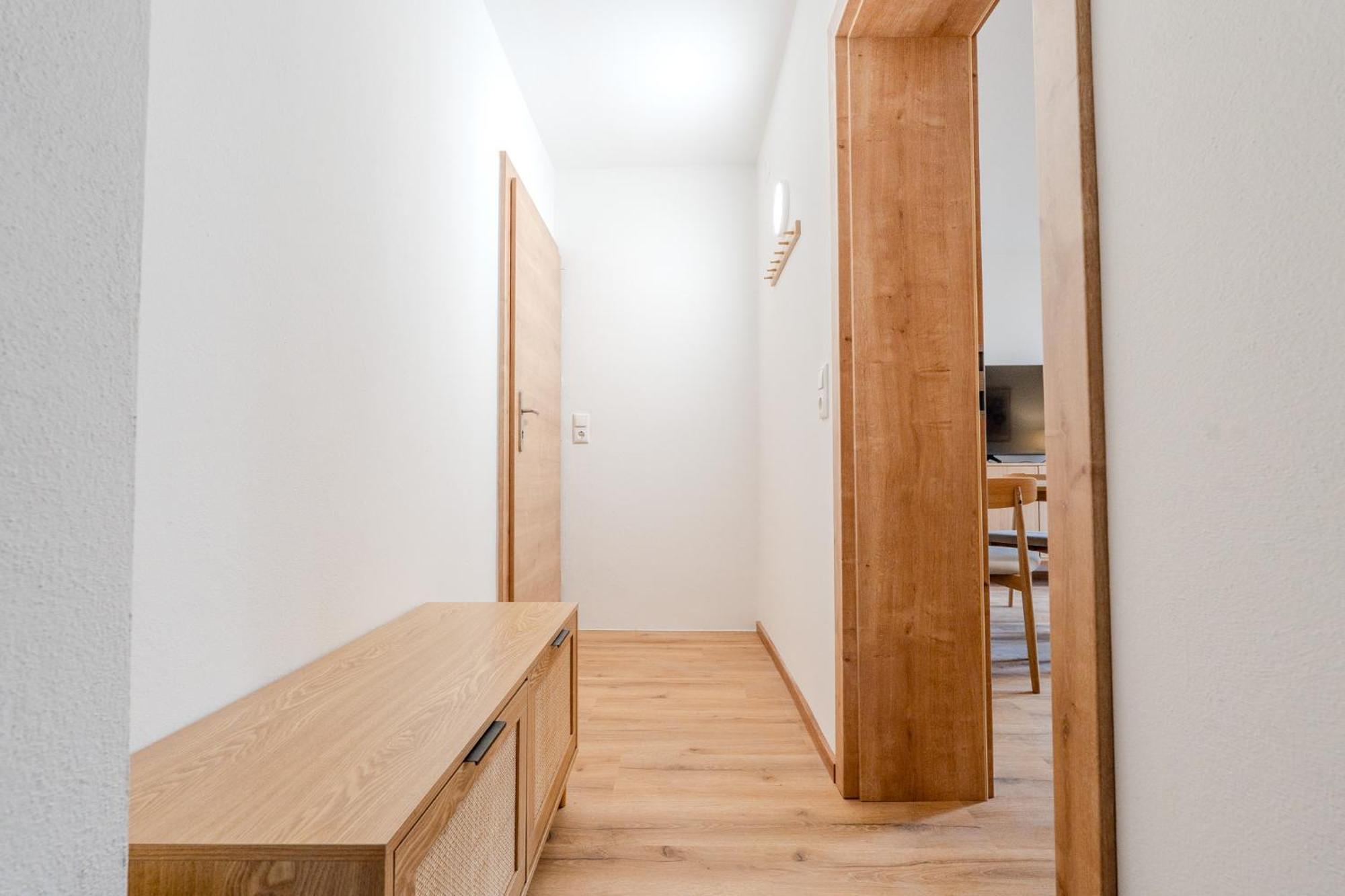 Whats-App Self-Check-In - Villa Maria Theresia バート・ゴイーザーン 部屋 写真